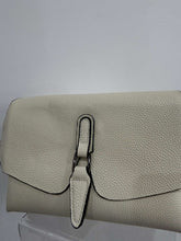 Load image into Gallery viewer, The Manhattan Leather Handbag (various colours) - chichappensboutique