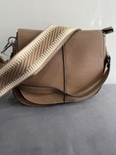 Load image into Gallery viewer, Caton Hobo Bag (new colours) - chichappensboutique