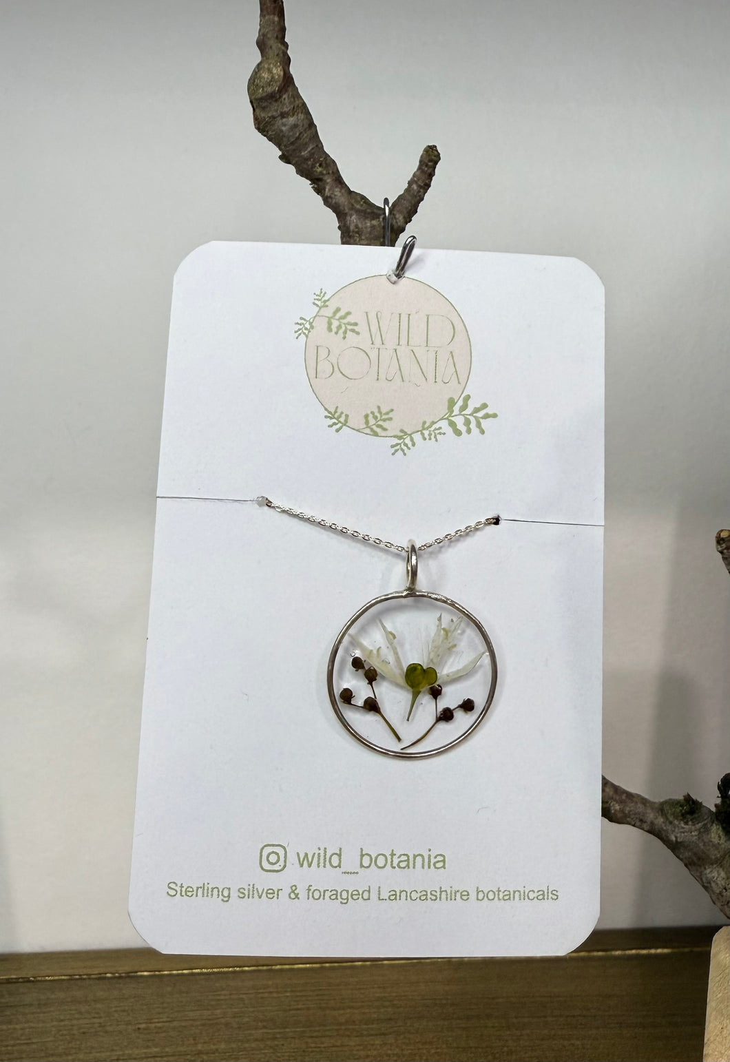 Wild Botania Necklace N1 (various colours) - chichappensboutique