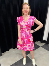 Load image into Gallery viewer, The Polly Button Up Dress (pinks) - chichappensboutique
