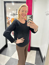 Load image into Gallery viewer, The Mya Knit (various colours) - chichappensboutique