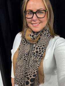 The Kat Scarf (various colours) - chichappensboutique