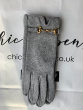 Load image into Gallery viewer, Buckle Detail Cashmere Blend Gloves (various colours) - chichappensboutique