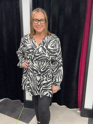 Extra Chic Animal V-Neck Tunic (various colours)
