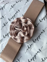 Load image into Gallery viewer, The Rosa Stretch Belt (various colours) - chichappensboutique