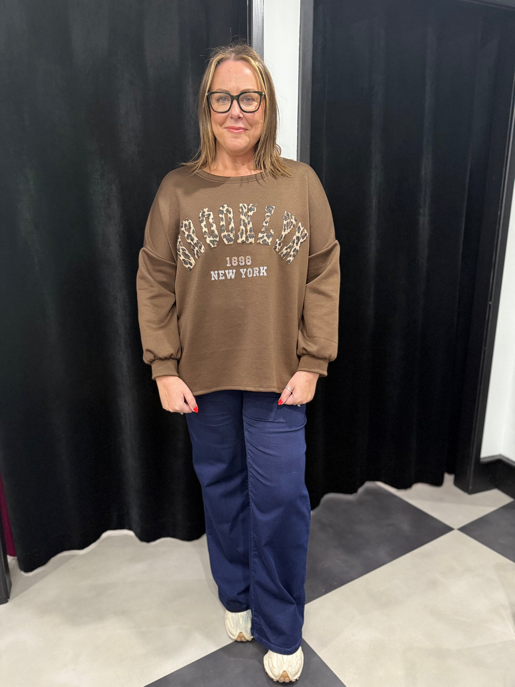 Brooklyn Oversized Sweatshirt (various colours) - chichappensboutique