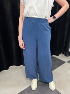 Navy Wide Leg Palazzo Pants - chichappensboutique