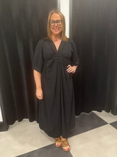 Load image into Gallery viewer, The Arwen Maxi (various colours) - chichappensboutique