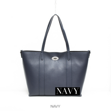 Load image into Gallery viewer, Leather Tote Bag (various colours) - chichappensboutique