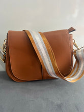 Load image into Gallery viewer, Caton Hobo Bag (various colours) - chichappensboutique