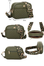 Load image into Gallery viewer, Quilted Pocket Bee Bag (various colours) - chichappensboutique
