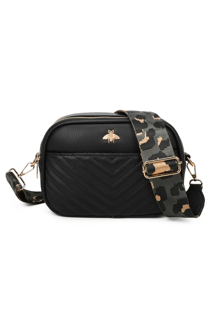 Quilted Pocket Bee Bag (various colours) - chichappensboutique