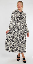 Load image into Gallery viewer, Mono Floral Maxi Shirt Dress - chichappensboutique