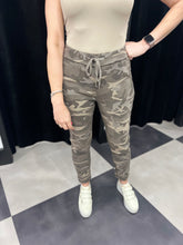 Load image into Gallery viewer, Camo Stretch Trouser (various colours) - chichappensboutique
