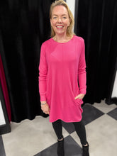 Load image into Gallery viewer, Martha Longline Knit (various colours) - chichappensboutique