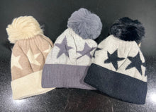Load image into Gallery viewer, Star Bobble Hat (various colours) - chichappensboutique