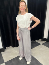 Load image into Gallery viewer, The Pippa Trouser (various colours) - chichappensboutique