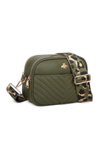 Load image into Gallery viewer, Quilted Pocket Bee Bag (various colours) - chichappensboutique