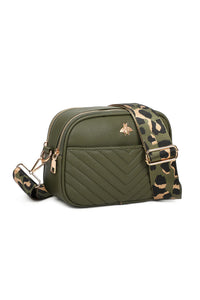 Quilted Pocket Bee Bag (various colours) - chichappensboutique