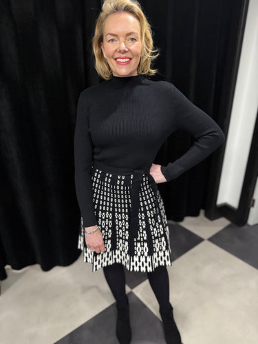 Monochrome Floral Knitted Dress