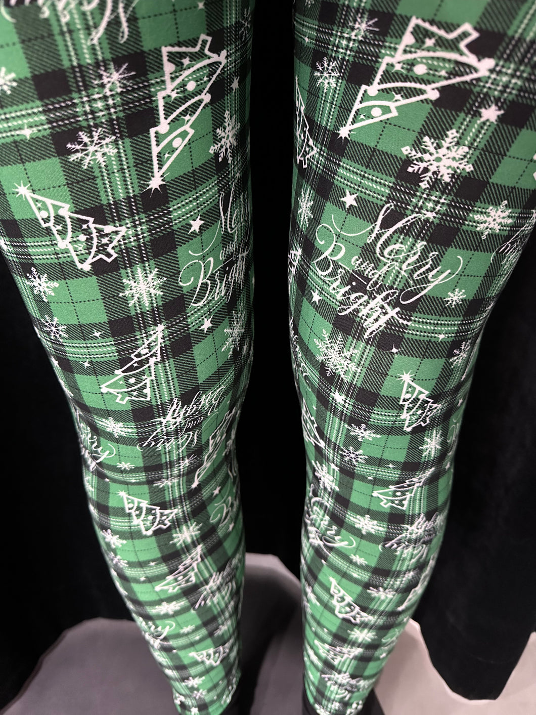 Christmas Super Soft Leggings (various colours) - chichappensboutique