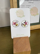 Load image into Gallery viewer, Wild Botania Earrings E1 (various colours) - chichappensboutique