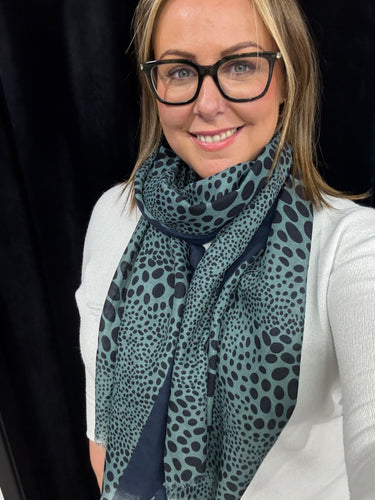 The Kat Scarf (various colours) - chichappensboutique