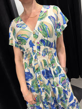 Load image into Gallery viewer, The Liana Midi Dress (various colours) - chichappensboutique