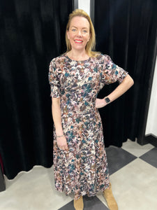 Floral Print Tea Dress (various colours) - chichappensboutique