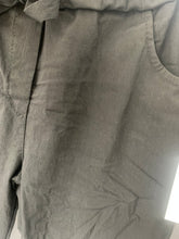 Load image into Gallery viewer, Essential Turn Up Trouser (various colours) - chichappensboutique