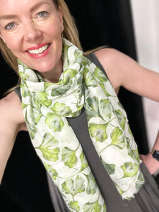 The Reni Lightweight Scarf (various colours) - chichappensboutique