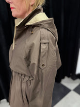 Load image into Gallery viewer, Reversible Mid Length Parker (Chocolate/Taupe)