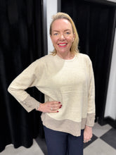 Load image into Gallery viewer, Contrast Hem Knit (various colours)