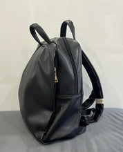 Load image into Gallery viewer, Keddo Soft Backpack Black - chichappensboutique