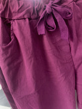 Load image into Gallery viewer, Essential Turn Up Trouser (various colours) - chichappensboutique