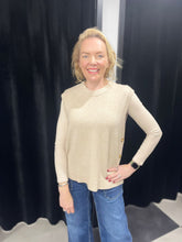 Load image into Gallery viewer, Tank Top Layering Knit (various colours) - chichappensboutique