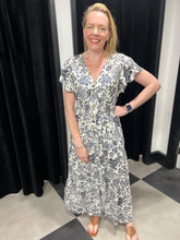 Load image into Gallery viewer, The Lilian Maxi (various colours)