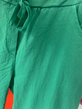 Load image into Gallery viewer, Essential Turn Up Trouser (various colours) - chichappensboutique