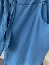 Load image into Gallery viewer, Essential Turn Up Trouser (various colours) - chichappensboutique
