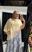 Load image into Gallery viewer, Chiffon Edge Poncho (various colours) - chichappensboutique