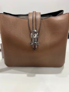 The Iona Bag - chichappensboutique