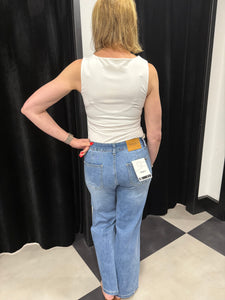 Retro Style Wide Leg Jeans - chichappensboutique