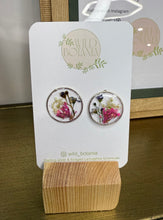 Load image into Gallery viewer, Wild Botania Earrings E1 (various colours) - chichappensboutique