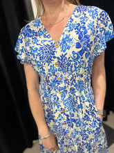 Load image into Gallery viewer, The Lilian Maxi (various colours)