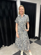 Load image into Gallery viewer, Zebra A-line Shirt Dress - chichappensboutique