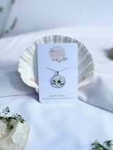 Load image into Gallery viewer, Wild Botania Necklace N1 (various colours) - chichappensboutique