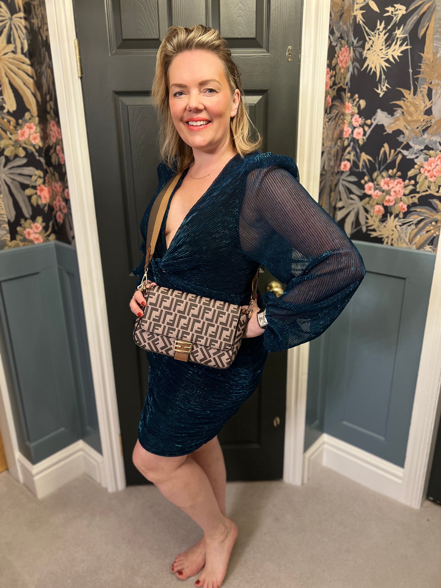 Fendi 2 sale