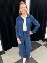 Load image into Gallery viewer, Navy Lightweight Shacket - chichappensboutique