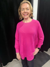 Load image into Gallery viewer, Curved Pocket Knit (various colours)