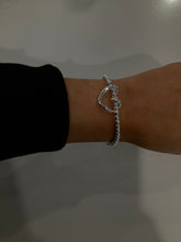 Load image into Gallery viewer, Heart Stretch Bracelet - chichappensboutique